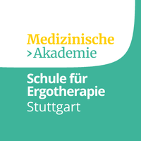 Logo der Medizinischen Akademie für Ergotherapie in Stuttgart mit gelbem und grünem Text auf weißem und türkisfarbenem Hintergrund.