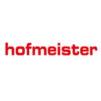 Das Logo der Firma Hofmeister zeigt ihren Namen in kräftigen roten Buchstaben auf weißem Hintergrund.